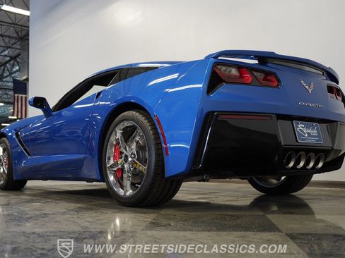 Used 2014 Chevrolet Corvette Stingray Coupe w/ 2LT Preferred Equipment Group RWD image 26
