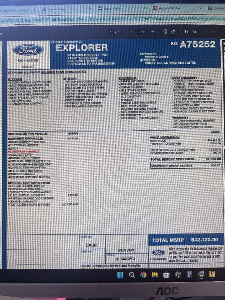 Used 2019 Ford Explorer XLT w/ Equipment Group 202A FWD image 25