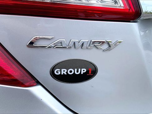 Used 2013 Toyota Camry XLE FWD image 34
