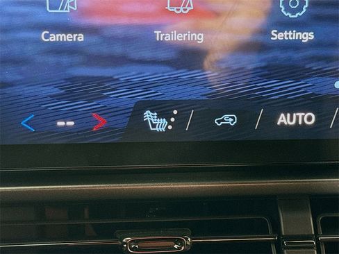 New 2026 Chevrolet Equinox EV RS image 15