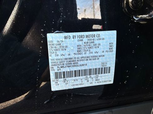 Used 2025 Lincoln Aviator Reserve w/ Illumination Package image 19