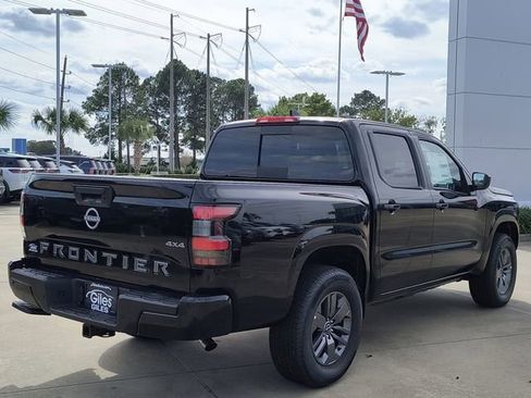 New 2026 Nissan Frontier SV w/ Tow Package image 4