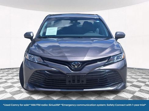 Used 2020 Toyota Camry LE w/ Carpet Mat Package FWD image 4