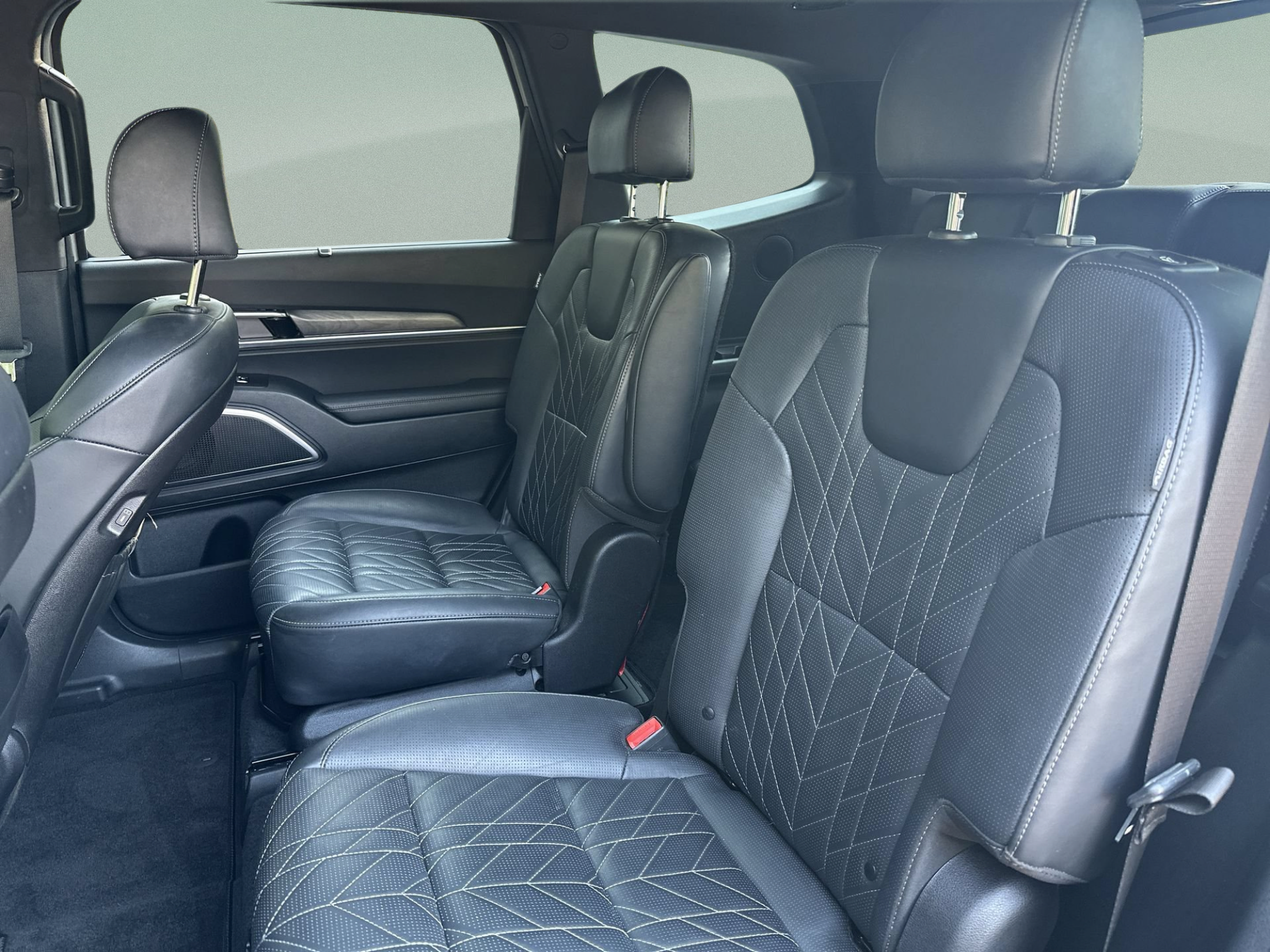 Used 2024 Kia Telluride SX Prestige X-Pro AWD/4WD image 24