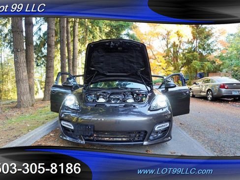 Used 2013 Porsche Panamera GTS image 27