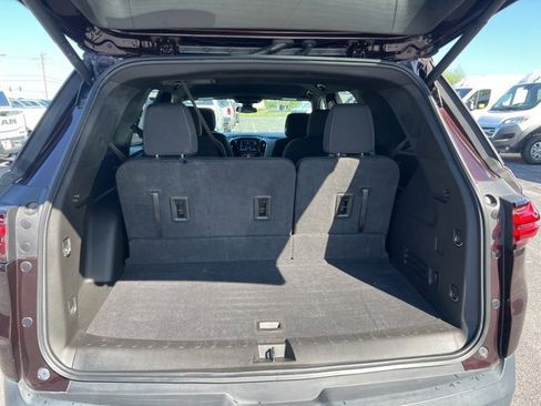Used 2022 Chevrolet Traverse LT image 5