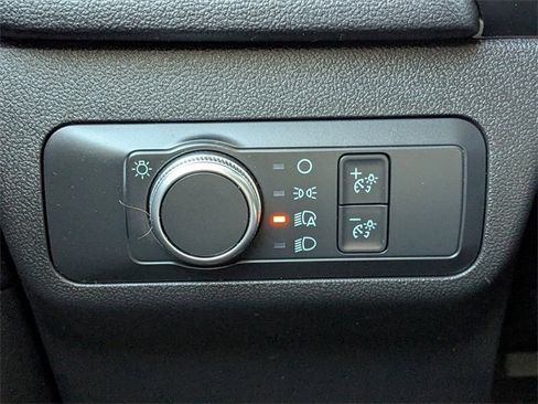 Used 2021 Ford Escape SE image 22