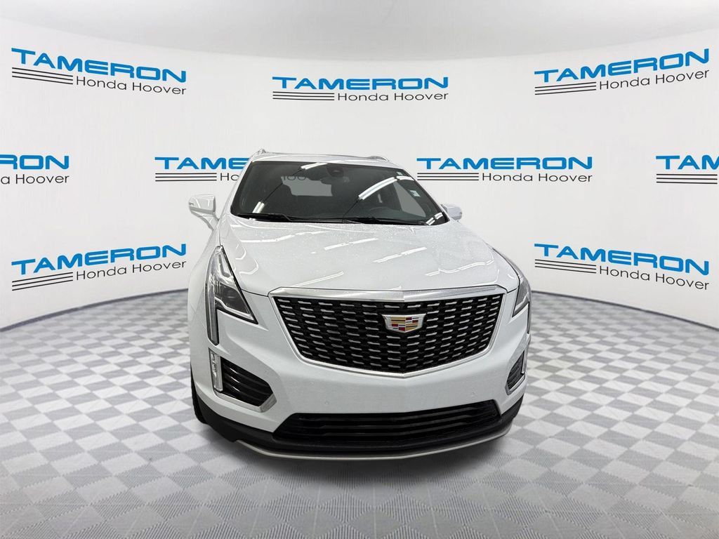 Used 2024 Cadillac XT5 Premium Luxury FWD image 8