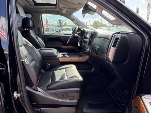 Used 2017 Chevrolet Silverado 2500 LTZ w/ Custom Sport Edition RWD image 15
