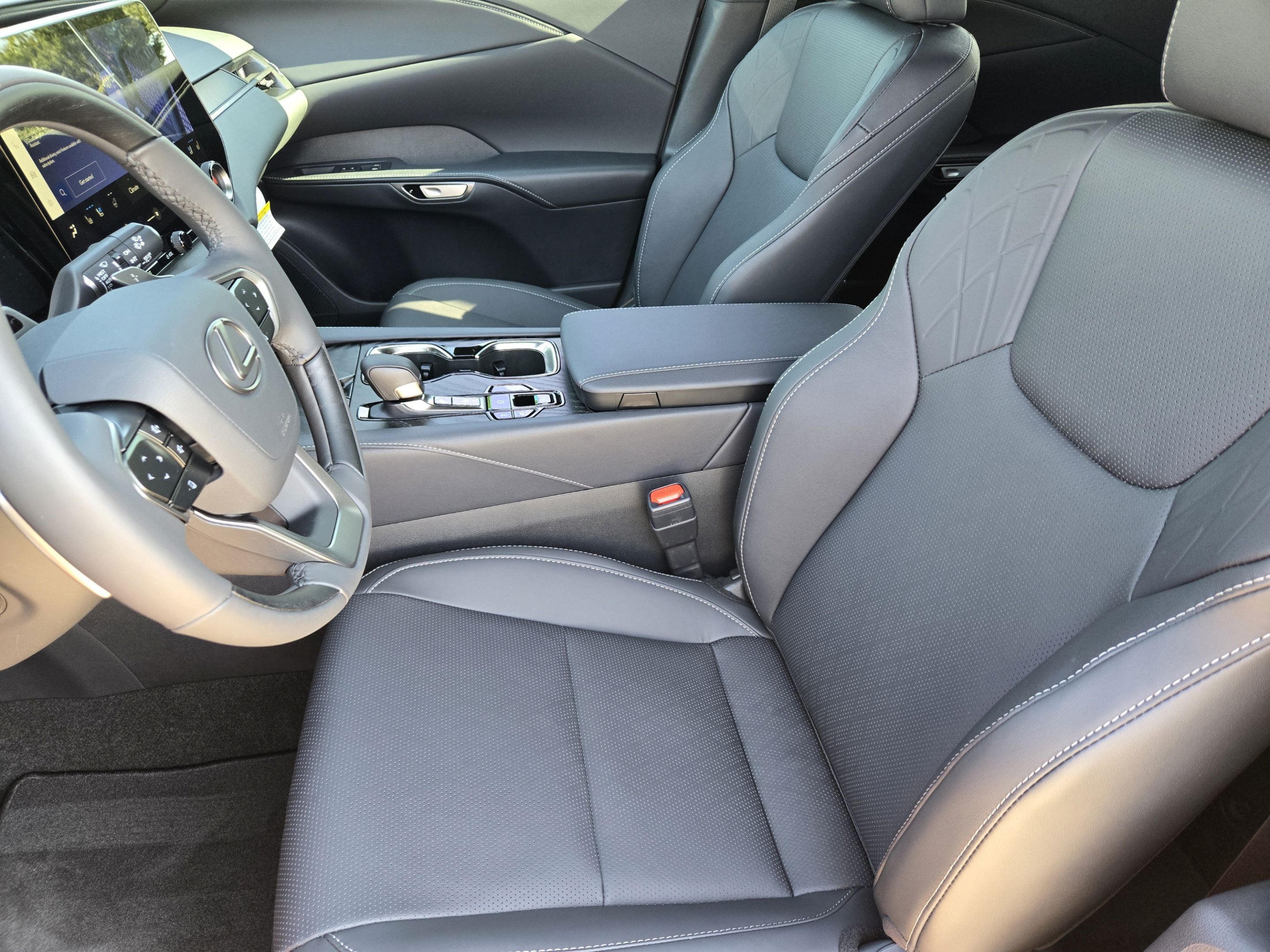 New 2026 Lexus RX 350 w/ Convenience Package AWD/4WD image 5