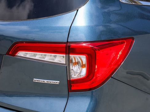 Used 2021 Honda Pilot Special Edition image 10