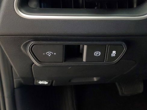 Used 2025 Kia K4 FWD image 14
