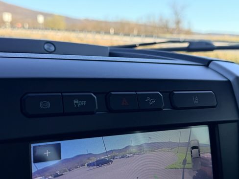 Used 2020 Ford F350 Lariat image 33