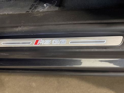 Used 2022 Audi RS Q8 AWD/4WD image 17