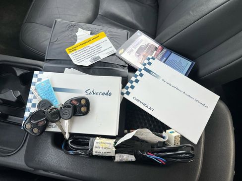 Used 2004 Chevrolet Silverado 1500 LS RWD image 84