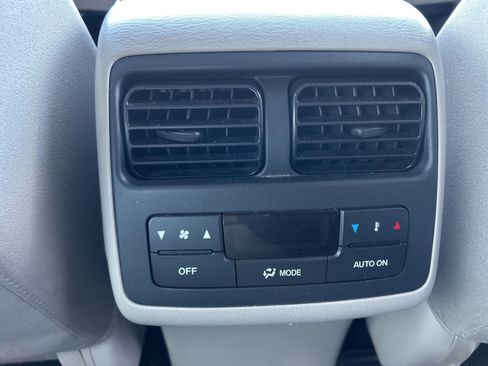 Used 2011 MAZDA CX-9 Sport image 12