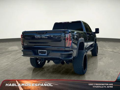 Used 2024 GMC Sierra 2500 AT4 w/ AT4 Premium Plus Package image 8