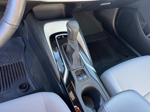 Used 2022 Toyota Corolla SE image 30