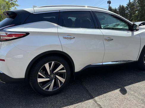 Used 2017 Nissan Murano Platinum w/ Platinum Technology Package AWD/4WD image 10