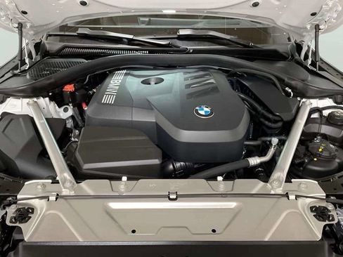 Used 2025 BMW 430i Convertible w/ Premium Package RWD image 21