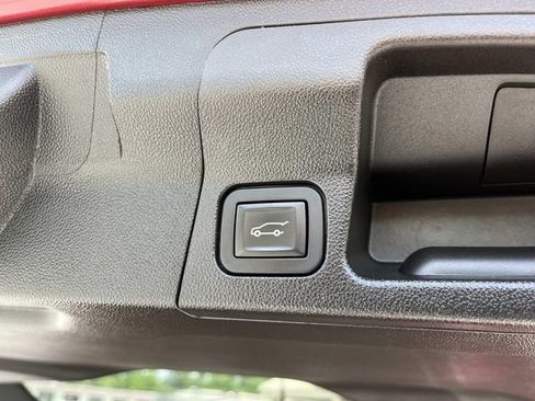 Used 2019 GMC Acadia Denali AWD/4WD image 24