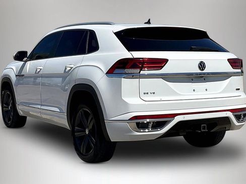 Used 2021 Volkswagen Atlas Cross Sport SE w/ Panoramic Sunroof Package AWD/4WD image 4