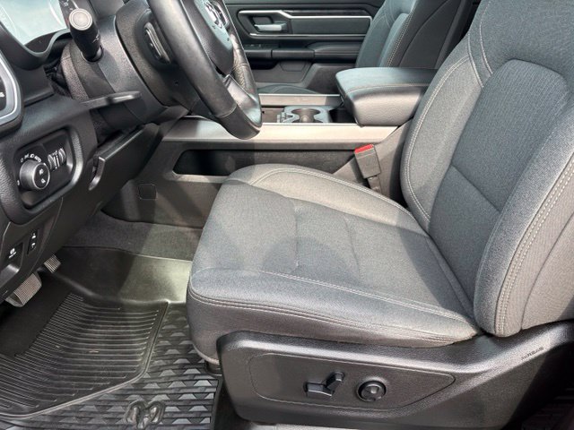 Used 2019 RAM 1500 Big Horn AWD/4WD image 11