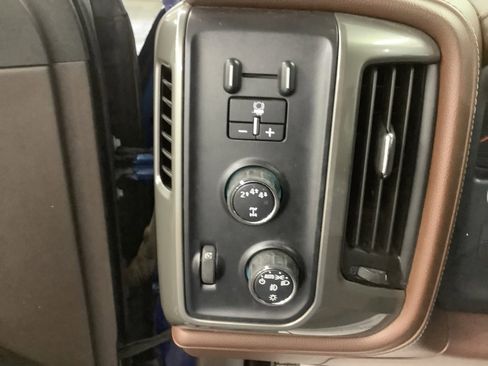 Used 2019 Chevrolet Silverado 3500 High Country w/ Duramax Plus Package image 14