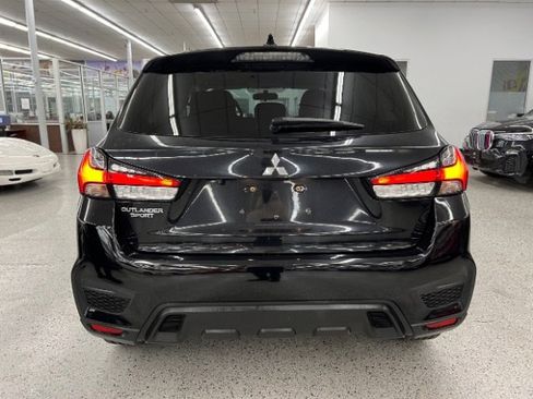 Used 2020 Mitsubishi Outlander Sport ES image 5