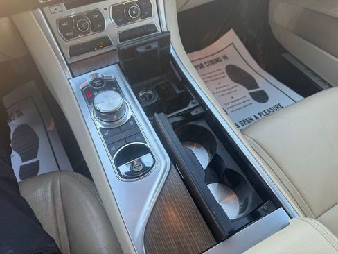 Used 2013 Jaguar XF 3.0 image 35
