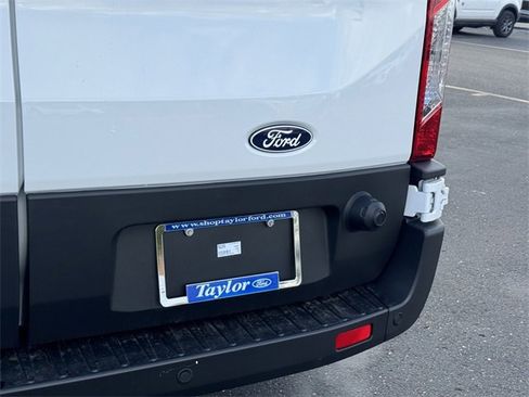 New 2026 Ford Transit 250 148 Medium Roof Extended AWD image 10