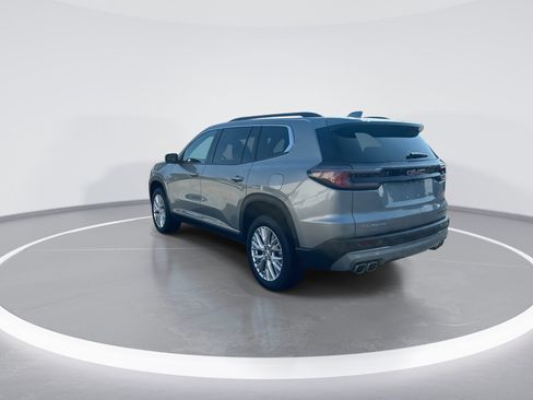 Used 2024 GMC Acadia Elevation FWD image 7