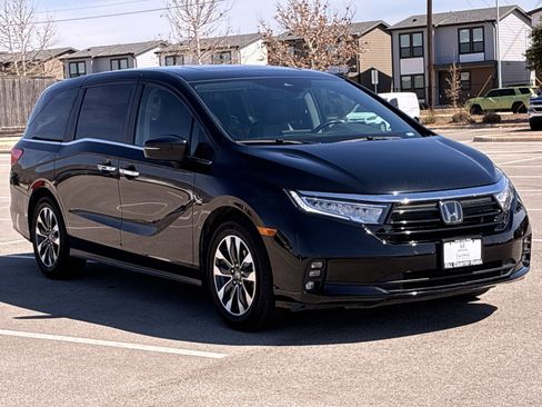 Certified 2024 Honda Odyssey EX-L image 8