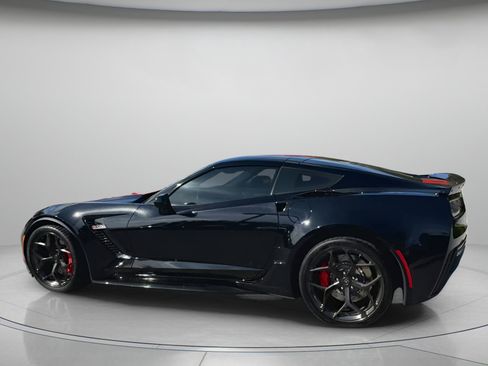 Used 2017 Chevrolet Corvette Z06 w/ Chrome Badge Package image 18