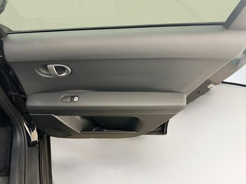 Used 2024 Hyundai Ioniq 5 SEL image 31