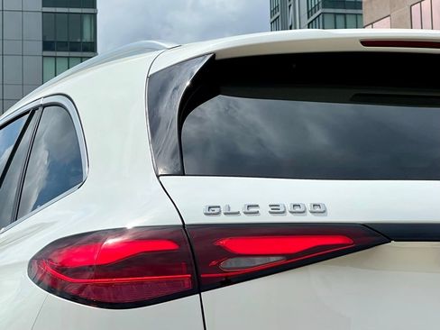 Certified 2026 Mercedes-Benz GLC 300 4MATIC image 10