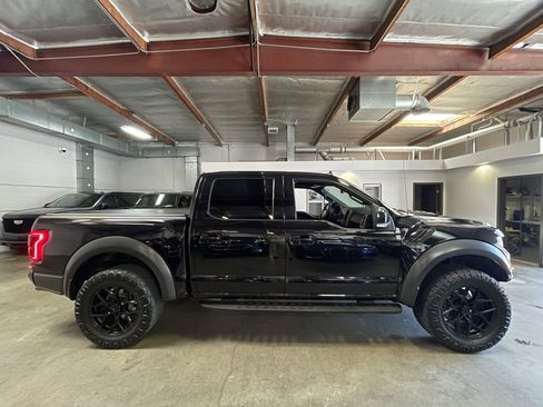 Used 2019 Ford F150 Raptor w/ Equipment Group 802A Luxury image 14
