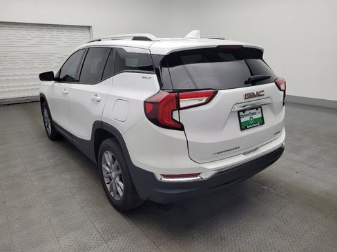 Used 2023 GMC Terrain SLT image 5