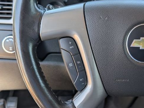 Used 2014 Chevrolet Suburban LT AWD/4WD image 26