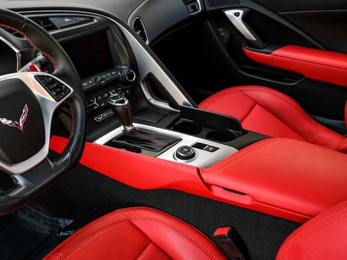 Used 2017 Chevrolet Corvette Stingray Coupe w/ 2LT Preferred Equipment Group image 23