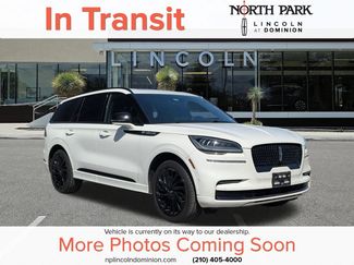 Used 2023 Lincoln Aviator Reserve w/ Equipment Group 201A video 1
