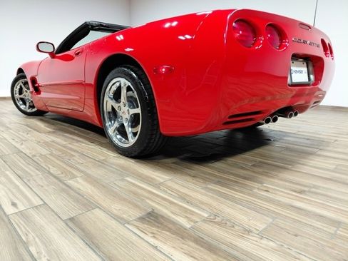 Used 2003 Chevrolet Corvette Convertible w/ Preferred Equipment Group1 image 19