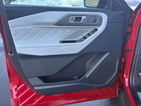 New 2026 Ford Explorer Platinum w/ LUX Leather Package image 9
