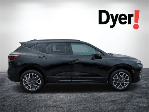 New 2025 Chevrolet Blazer RS w/ Driver Confidence II Package image 2