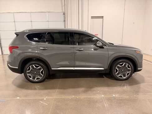 Used 2023 Hyundai Santa Fe Limited image 4