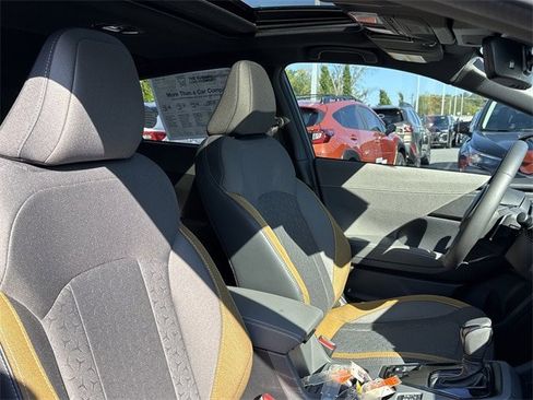 Certified 2025 Subaru Crosstrek 2.5i Sport w/ Popular Package #3A image 18