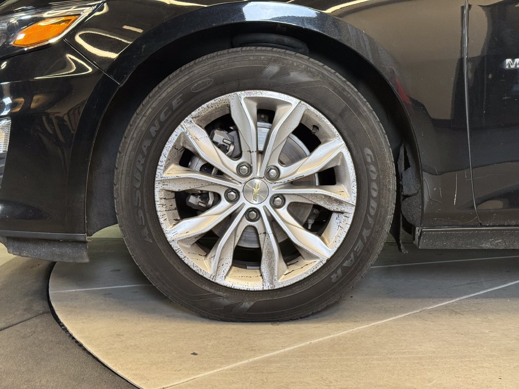 Used 2022 Chevrolet Malibu LT FWD image 24