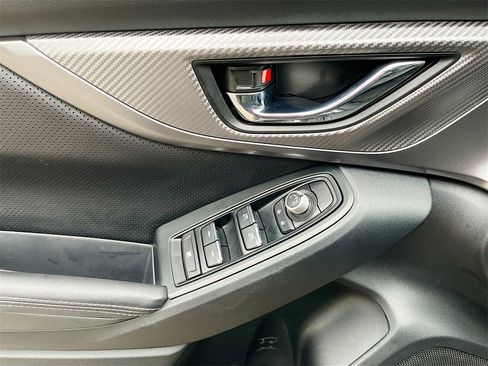 Used 2023 Subaru Impreza 2.0i Limited w/ Popular Package #2 image 18