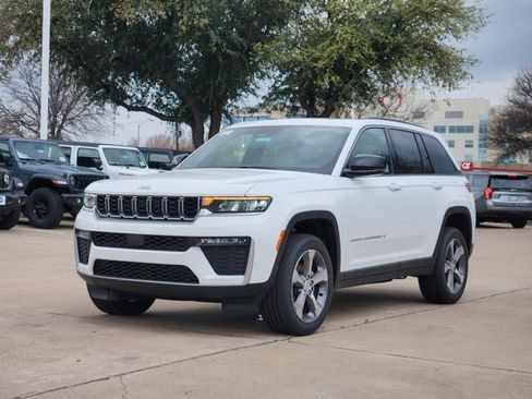 New 2026 Jeep Grand Cherokee Limited image 2
