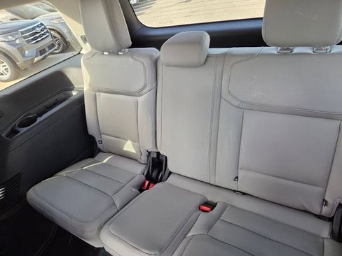 New 2026 Ford Expedition Active RWD image 8